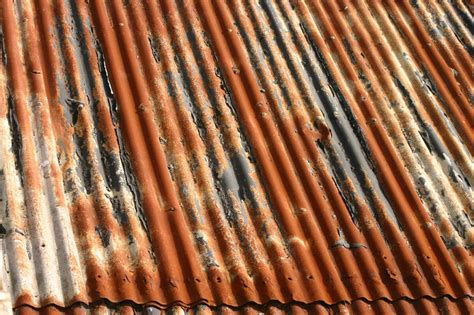 metal roof house fires|metal roofing problems.